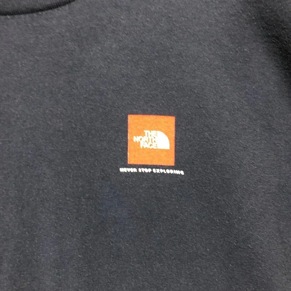 The North Face Long Sleeve Graphic Tee Never Stop Exploring‎ M